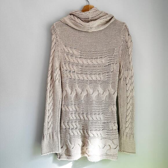 Banana Republic Wool Blend Knit Sweater Size Medium - Picture 2 of 7